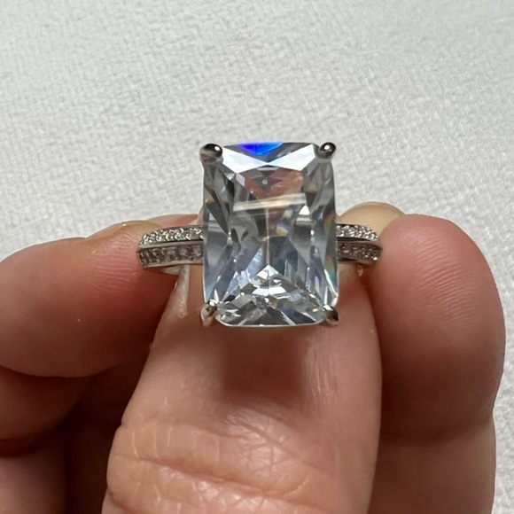 NEW 925 Sterling Silver White Diamond Emerald Radiant Cut Wedding Ring Sapphires - Picture 13 of 15
